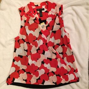 🌹 3/$15 NWT  I•N•C Hearts sleeveless blouse